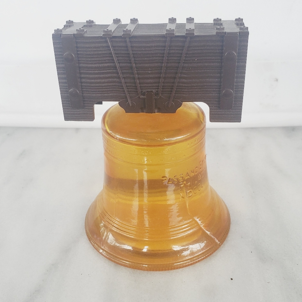 Vintage Avon Liberty Bell Decanter Tribute After Shave 5 Oz Full